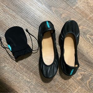 Matte Black Women’s Tieks by Gavrieli, size 8. With shoe travel bag included.